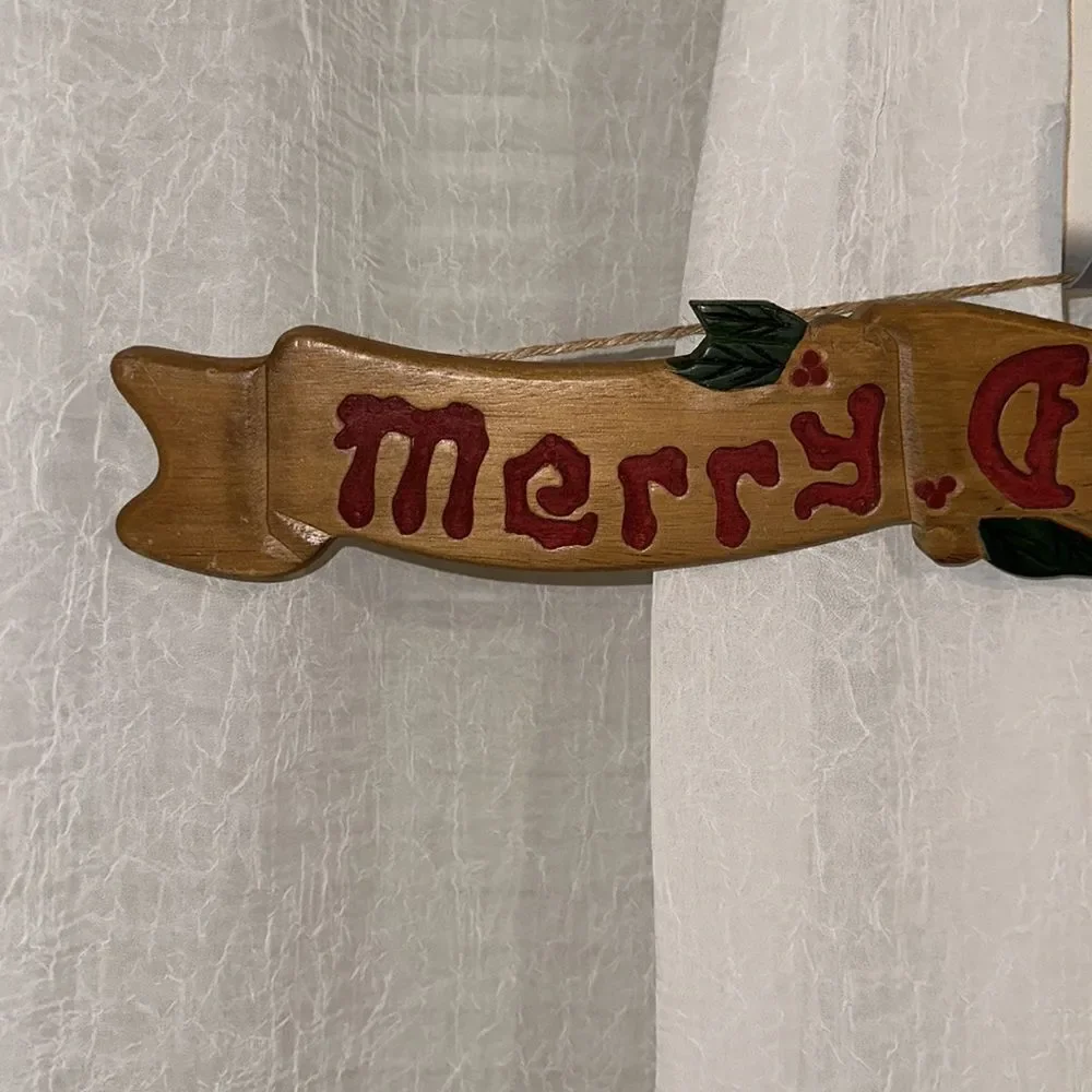 Vintage Handmade Chiseled Wood “Merry Christmas” Sign Tan Red Green